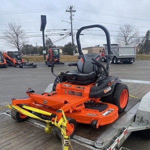 Tondeuse autoportée commerciale Kubota Z452 à rayon de braquage zéro, 60 pouces, avec moteur puissant et siège confortable Deluxe - Product Image 3