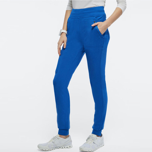 Tenue médicale OEM pour femme : Blouse à col en V et pantalon jogger – Confortable, extensible, uniforme d'hôpital – Fournisseur - Product Image 4