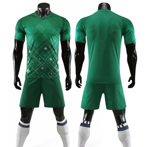 Conjunto de Uniforme de Fútbol de Manga Corta Verde para Hombre, Jersey y Pantalones Cortos Deportivos de Color Sólido, Ropa Deportiva de Verano, Logotipo Frontal Personalizado para el Equipo - Product Image 6