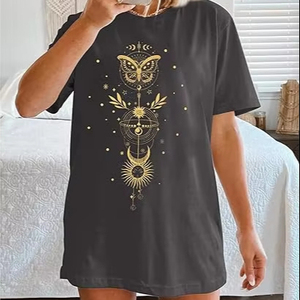 T-shirt à manches courtes décontracté pour femme avec imprimé graphique de gouttes de peinture et graffiti artistique - Product Image 1