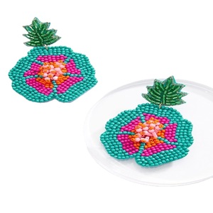 Pendientes de Mujer con Cuentas Bordadas Personalizadas, Hermosos Pendientes Hechos a Mano con Cuentas, Pendientes de Lujo Hechos a Mano - Product Image 5