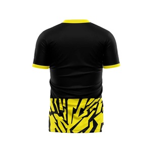 เสื้อฟุตบอลแขนสั้นขายดีที่สุดสำหรับทุกเพศทุกวัย  ลดราคา  รับสั่งทำแบบซับลิเมชั่น พิมพ์ลายตามต้องการ บริการ OEM คุณภาพสูง - Product Image 2