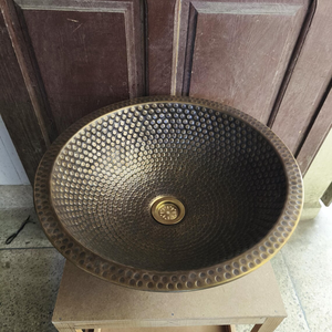 Handmade Hammered Antique Copper Vessel Sink Luxury <b>Round</b> Bathroom Wash <b>Basin</b> for Vanity Countertop Installation - Product Image 1