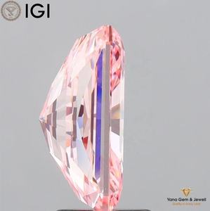 Diamant de laboratoire cultivé CVD de 3,00 carats, taille Radiant, couleur Fancy Vivid Pink, clarté VVS2, avec certificat IGI, idéal pour la création sur mesure - Product Image 4