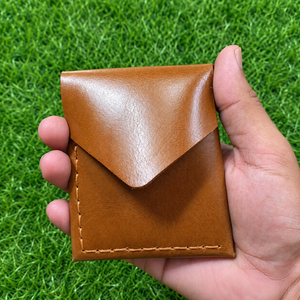 Cartera plegable de cuero de vaca de primera calidad – Diseño compacto hecho a mano en tamaño europeo - Product Image 1
