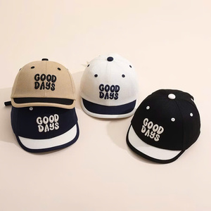Gorra de Béisbol Blanca Unisex de 6 Paneles, Gorra Ajustada de Algodón con Logotipo Bordado de Good Days, para Uso Casual en Primavera y Verano - Product Image 2