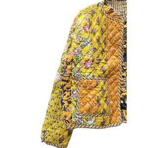 Veste indienne en coton matelassé fait à la main en gros veste de bohème tissée tissée réversible Kantha réversible à bords bruts - Product Image 2