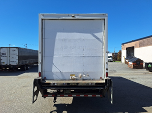 Camionnette utilitaire d'occasion de niveau 1, modèle 2019 M211264S, châssis de camion 4x2 de taille moyenne, 6.7L, avec 116 306 milles - Product Image 3