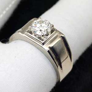 Bague de fiançailles en or blanc 18 carats avec diamant rond brillant de 1,00 carat, pureté VS1, couleur F, certifié GIA, pour homme - Product Image 4
