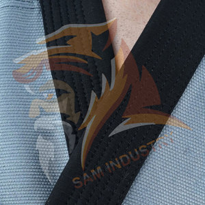 Uniforme de Jiu Jitsu Ligero de Alta Calidad para Hombre, en Spandex/Poliéster, con Diseño de Logotipo Frontal Personalizado - Product Image 4