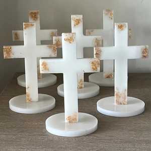 Gold Customized <b>Jesus</b> Crucifix Epoxy Resin Cross <b>Statue</b> with Base for Home Decor and Wedding Decoration & Gift - Product Image 5
