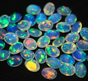 High Quality Natural Ethiopian Welo Opal Oval Cut Multi <b>Fire</b> Faceted Cut Gemstone 4x6mm-8x10mm for Jewelry Making DIY - Product Image 1