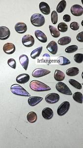 Labradorite naturelle de haute qualité, couleur feu violet, taille ovale, 20-40 mm, Irfan Gems Rajasthan, labradorite chatoyante, cabochon pour bijoux - Product Image 4