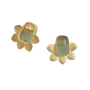 Pendientes de Florales de Latón Hechos a Mano con Baño de Oro y Piedra Semipreciosa de Fluorita, Joyería Artesanal Ligera, Suministro al por Mayor - Product Image 3