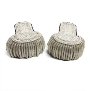 Écusson brodé personnalisé à coudre avec franges, applique en tissu de forme irrégulière pour vêtements, uniformes, vestes, casquettes - Product Image 3
