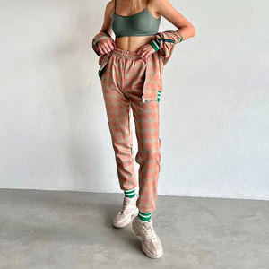 Ensemble de survêtement à carreaux pour femme, sweat-shirt décontracté à manches longues avec fermeture éclair sur le devant et pantalon de survêtement, polyester respirant, vêtements d'automne - Product Image 4