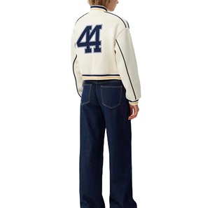 Chaqueta Varsity Corta para Mujer, Parches de Chenilla Personalizados, Bordado Personalizado, Chaqueta Letterman, Algodón Transpirable, Resistente al Viento - Product Image 4