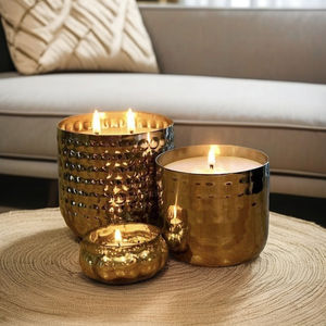 Pot à bougie rond en métal en vrac vente en gros avec couvercle conteneur de bougie parfumée personnalisé pour cadeau ou décoration intérieure - Product Image 1