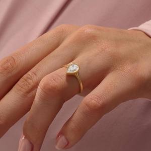 Bague de Fiançailles et de Promesse Classique en Or Massif 14K, Diamant de Laboratoire 1 Carat Forme Poire Sertie en Bezel, Couleur DEF, Clarté VS-VVS, Cadeau d'Anniversaire - Product Image 5