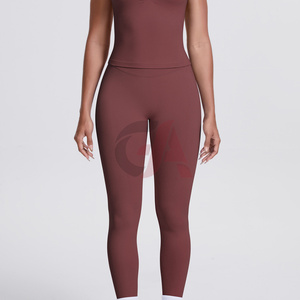 Conjunto de Yoga para Mujer al por Mayor 2026, Alta Elasticidad, Ligero, Secado Rápido, Ropa Deportiva Personalizada para Gimnasio - Product Image 1
