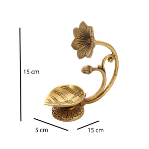 Brass Flower Design Handheld Diya <b>Oil</b> Lamp Traditional Indian Pooja <b>Candle</b> Holder Decorative Brass Religious Home Decor - Product Image 3