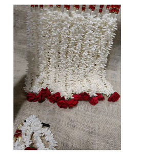 Accesorio para el Cabello con Flores de Jazmín Artificiales Clásicas, para Mujeres, para Fiestas y un Look Tradicional - Product Image 5