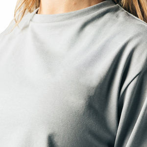 Wholesale Custom High Quality New Colors Crew Neck Slim Fit Long Sleeves Blank <b>Crop</b> <b>Tops</b> Custom Logo Vintage Women T Shirt - Product Image 4