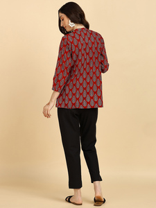 เสื้อผู้หญิงทรงหลวมแฟชั่นลำลอง สวมใส่สบายตลอดวัน จากซัพพลายเออร์ในราคาประหยัด - Product Image 2