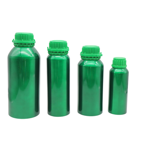 Bouteilles en métal avec bouchon à vis, fabriquées au Vietnam, emballages élégants et durables en aluminium pour les parfums et les huiles essentielles - Product Image 1