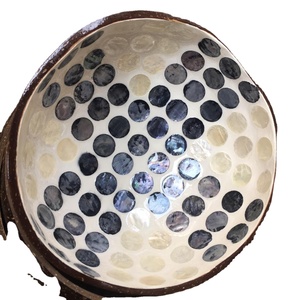 Best Selling Eco friendly Seashell Inlay Coconut Shell Bowls from Viet Nam, Mother of pearl inlaid coconut lacquer bowl - Product Image 1