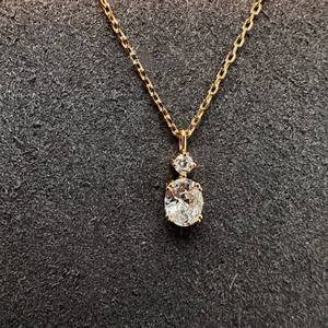 Anillo de compromiso minimalista chapado en rodio con circonita y perla de agua dulce talla marquesa en forma de gota con engaste de garra y cadena de serpiente. - Product Image 2