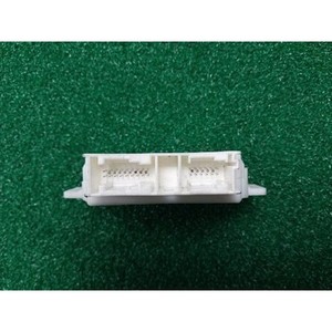 ECU และโมดูลคอมพิวเตอร์มือสองสำหรับรถยนต์ C-class รุ่น 2049004106 - Product Image 5