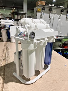 Purificateur d'eau RO 20L/h avec armoire pour appareils électroménagers, filtre RO le plus vendu, produit de l'eau hydrogénée, fabricant vietnamien - Product Image 2