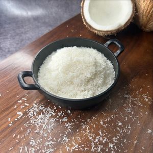Morceaux, flocons et poudre de noix de coco blanche pure pour la pâtisserie et la restauration, en provenance du Vietnam - Product Image 2