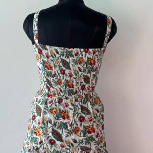 Robe midi en coton tissé à motifs floraux pour femme, sans manches, col carré, imprimée à la main, style décontracté d'été, taille naturelle, vente en gros - Product Image 5