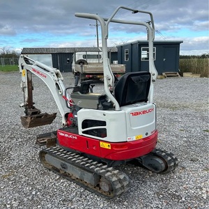Mini-excavatrice compacte Takeuchi TB210R avec une maniabilité excellente, des performances robustes et une puissance de travail fiable - Product Image 3
