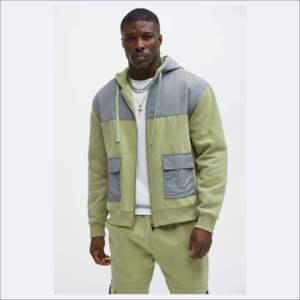 Sweat-shirt en molleton à capuche pour homme avec blocs de couleur et poches, coupe classique, décontracté, pour l'automne - Product Image 4