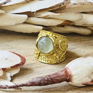 High Demand Market Favorite <b>Ring</b> Prehnite Flower Texture Brass <b>Ring</b> Gold Plated <b>Chunky</b> Boho <b>Ring</b> Wholesale <b>Ring</b> For Women - Product Image 5
