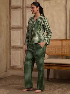 Conjunto de Pijama Casual Elegante para Mujer, 100% Algodón, Estampado a Rayas Verdes, Primavera-Verano, Suave, Transpirable, de Secado Rápido, Ropa de Dormir ODM - Product Image 5