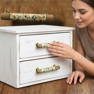 Tirador de Cajón con Diseño Moderno de Mariposa en Latón y Nácar, Ecológico, para Muebles, Hecho en India - Product Image 3