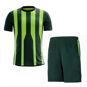 Ensemble de maillots de football TOFEN SPORTS personnalisés avec impression par transfert thermique, col rond unisexe, rayures rouges et noires, manches courtes, évacuation de l'humidité - Product Image 2