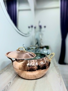 Olla de Cobre Hecha a Mano con Acabado Martillado, Diseño Vintage, Forma Redonda, Utensilios de Cocina de Metal Duradero con Tapa - Product Image 2