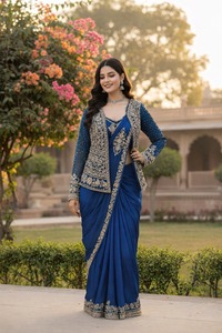 Sari en soie Creep au design exclusif et élégant avec chemisier et koti assortis, style chic, tendance, moderne, pour femme, idéal pour les fêtes. - Product Image 4