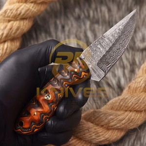 Cuchillo de Caza Profesional de Acero de Damasco con Hoja Fija y Mango de Madera de Palisandro, Cuchillo Táctico Personalizado para Exteriores - Product Image 3
