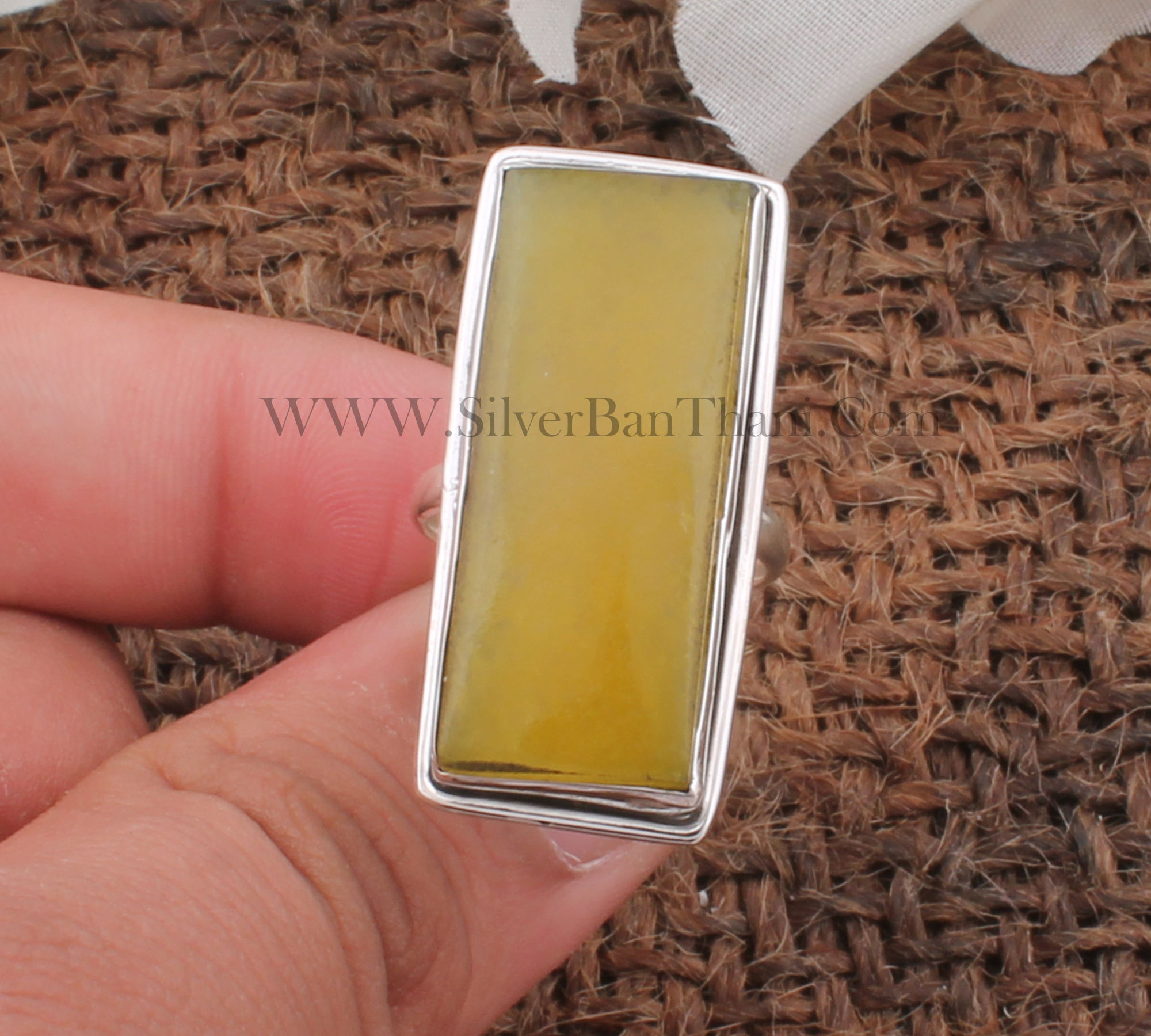 เหมือนในรูป