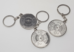 Porte-clés Calendrier Vintage Argenté, Calendrier Perpétuel 50 Ans, Porte-clés Calendrier de Poche Portable en Métal, Détecteur de Date - Product Image 4