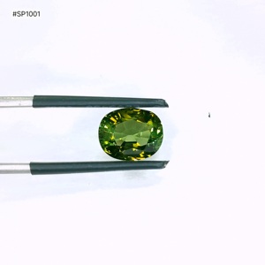 พลอยทัวร์มาลีนสีเขียวอ่อนทรงหมอน 5.39 กะรัต เกรด 3A เจียระไนแบบเหลี่ยม สีเขียวอ่อน โทนสีนุ่มนวล ผิวสะอาด เหมาะสำหรับทำจี้เครื่องประดับ - Product Image 6