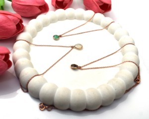Collier pendentif minimaliste en argent sterling 925 plaqué or rose avec pierres précieuses multiples - Product Image 5