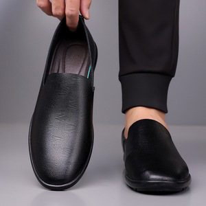 Mocassins pour hommes à bout rond, en PU, avec doublure en peluche et semelle en caoutchouc, chaussures décontractées - Product Image 4