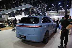 SUV électrique de luxe 2023 Li 7 Max 5 portes 5 places 180 km/h à autonomie étendue - Product Image 6